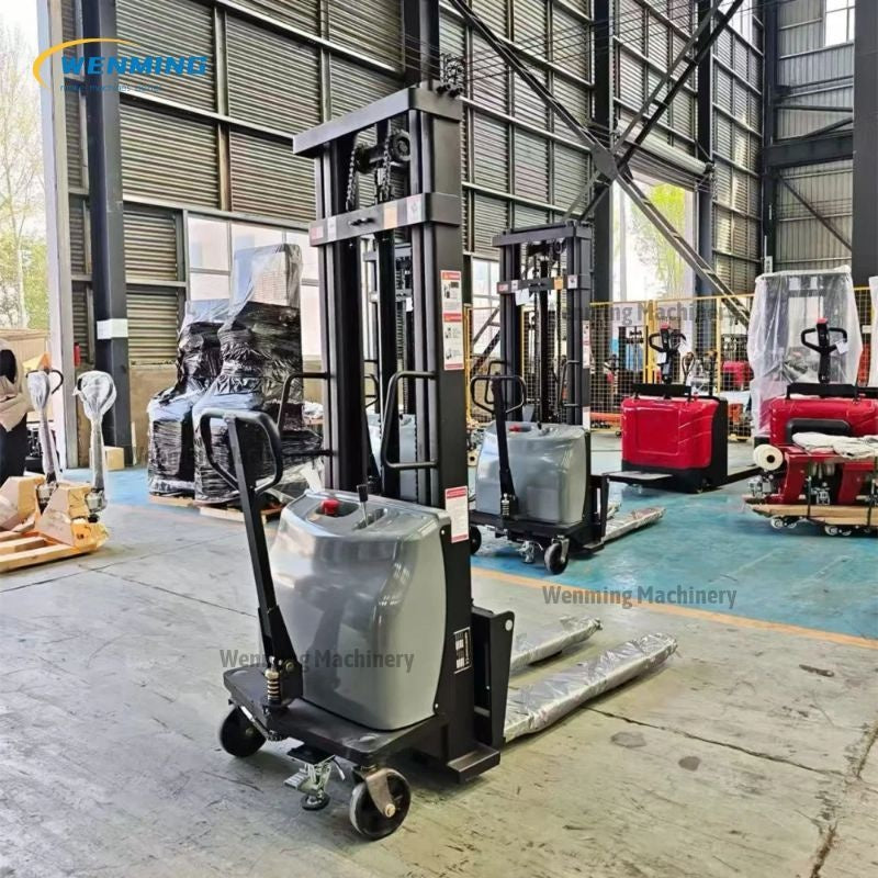 Walkie Stacker