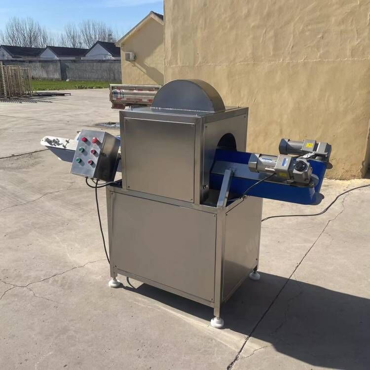 Automatic winter melon half cutting machine