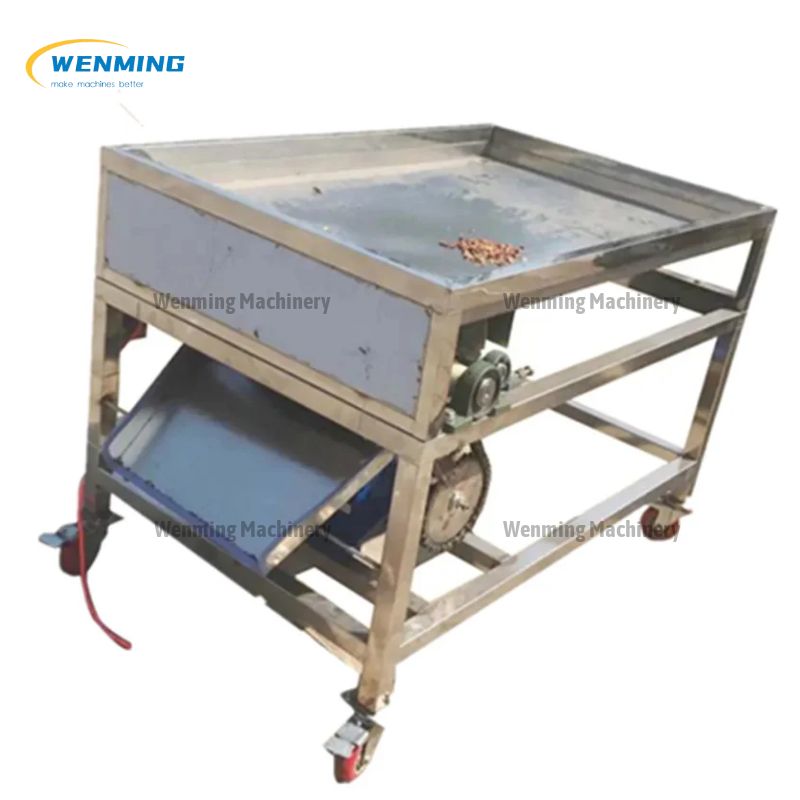 Dry Dates Cutting Machine