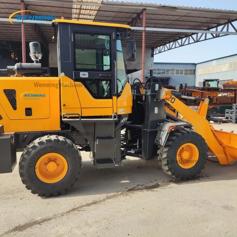 Compact Articulating Loader