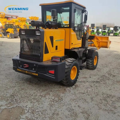 Compact Articulating Loader