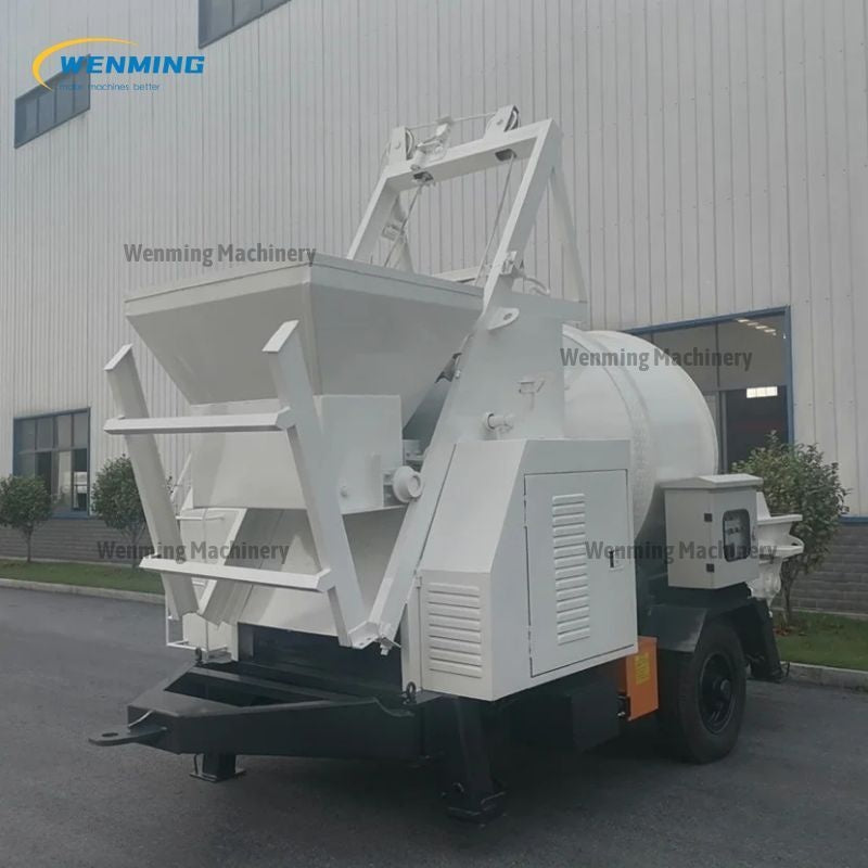 Mobile Concrete Mixer with Pump