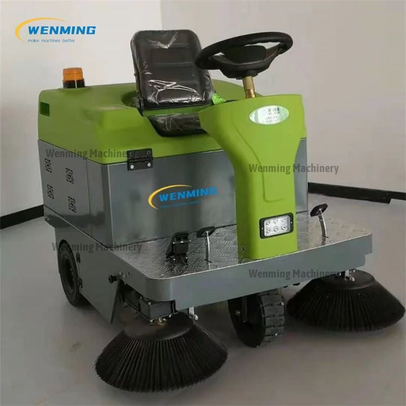 Parking Lot Street Sweeper