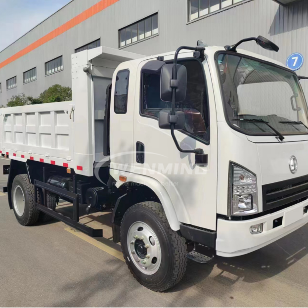 Quad Axle Dump Truck